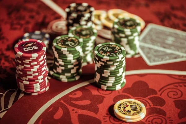 Wolf Gold bonus round triggered with free spins on mpo8821 link display